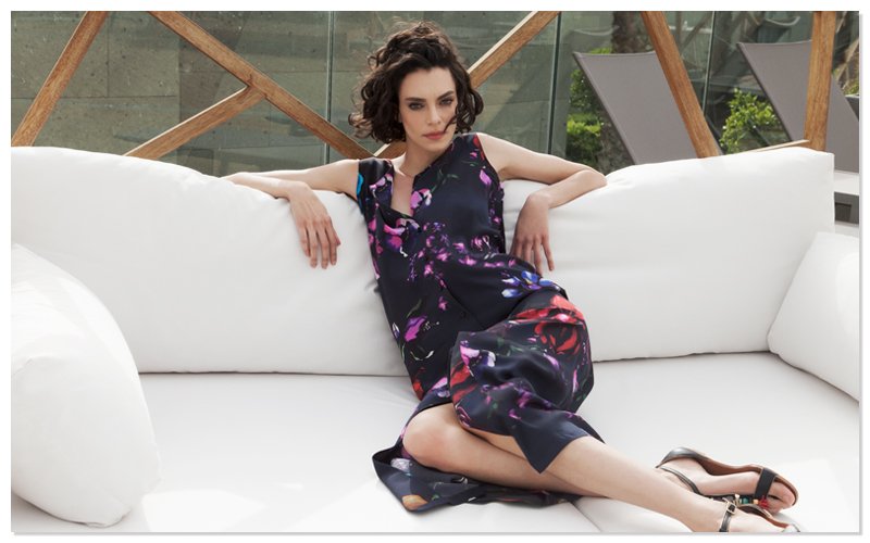 PositiveLuxury's tweet photo. Sourced ethically, detailed locally. We love @umran_aysan's resortwear label for incorporating beautiful feminine details enriched by talented hands around the world. Shop Now: https://t.co/Oz2sEgKmb4 https://t.co/CwveZ8NB93