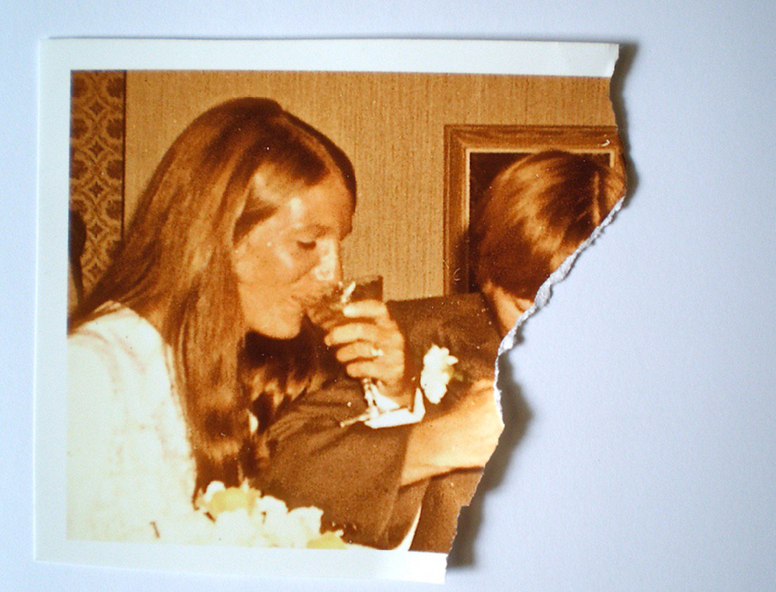 BettyHafner's tweet photo. Was this a sign on my wedding day? #SampleSunday https://t.co/lE6TsuzFid
#memoir #70s #domesticviolence #AndSoIStayed #AndSoILeft @shewritespress https://t.co/OS5tcX3xwy https://t.co/uOpY5z3Zm0
