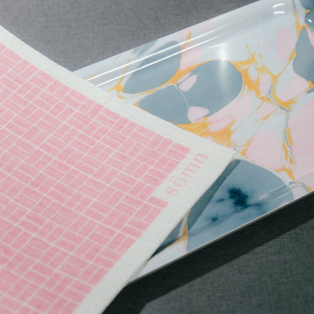 add some colour to your kitchen with Sömn spongecloths and Studio Formata trays