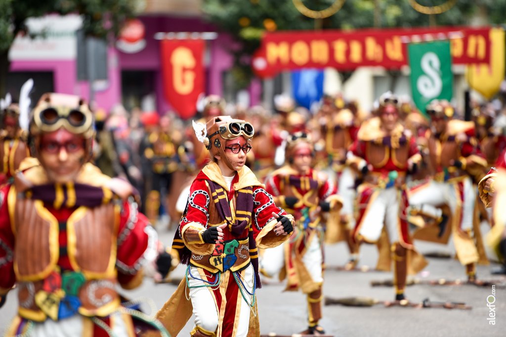 #FOTOS #Badajoz I <a href="/Montihuakan/">Montihuakán</a> en el Gran Desfile de Comparsas #CarnavalBadajoz bit.ly/2H6FzfN