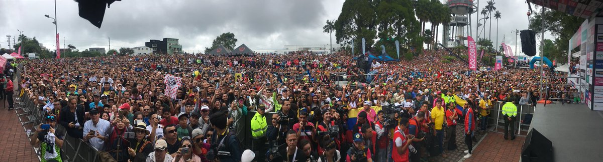 mario_sabato's tweet photo. Sin palabras Manizales!!! Una locura!!! #ColombiaOroyPaz https://t.co/PJlt4A5Rtl