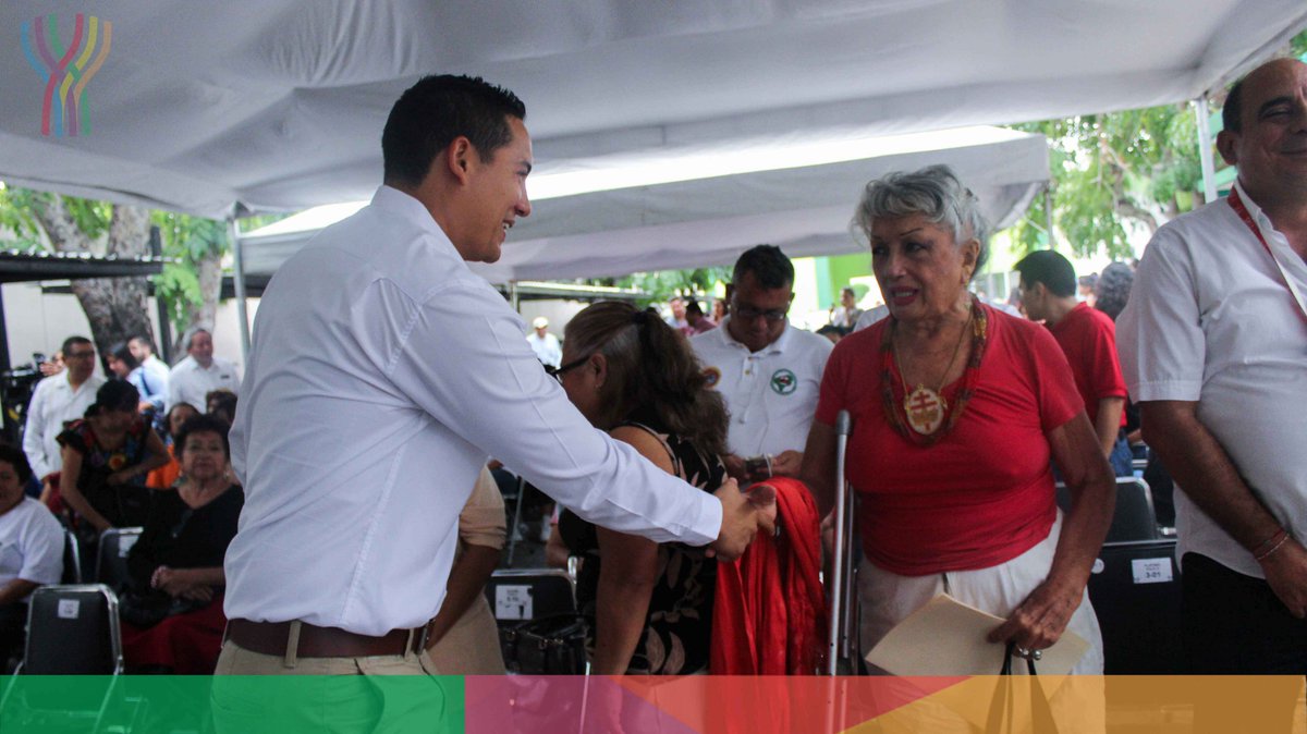 STPSYUC's tweet photo. ¡Feria del Empleo para Personas Discapacitadas y Adultos Mayores!

Con cerca de 300 oportunidades de trabajo y 14 diferentes empresas, el titular de la #STPS, Bethel Achach Rodríguez, asisitó a la feria del empleo llevada a cabo en el Cree Yucatán https://t.co/Cno2UCbrLq
