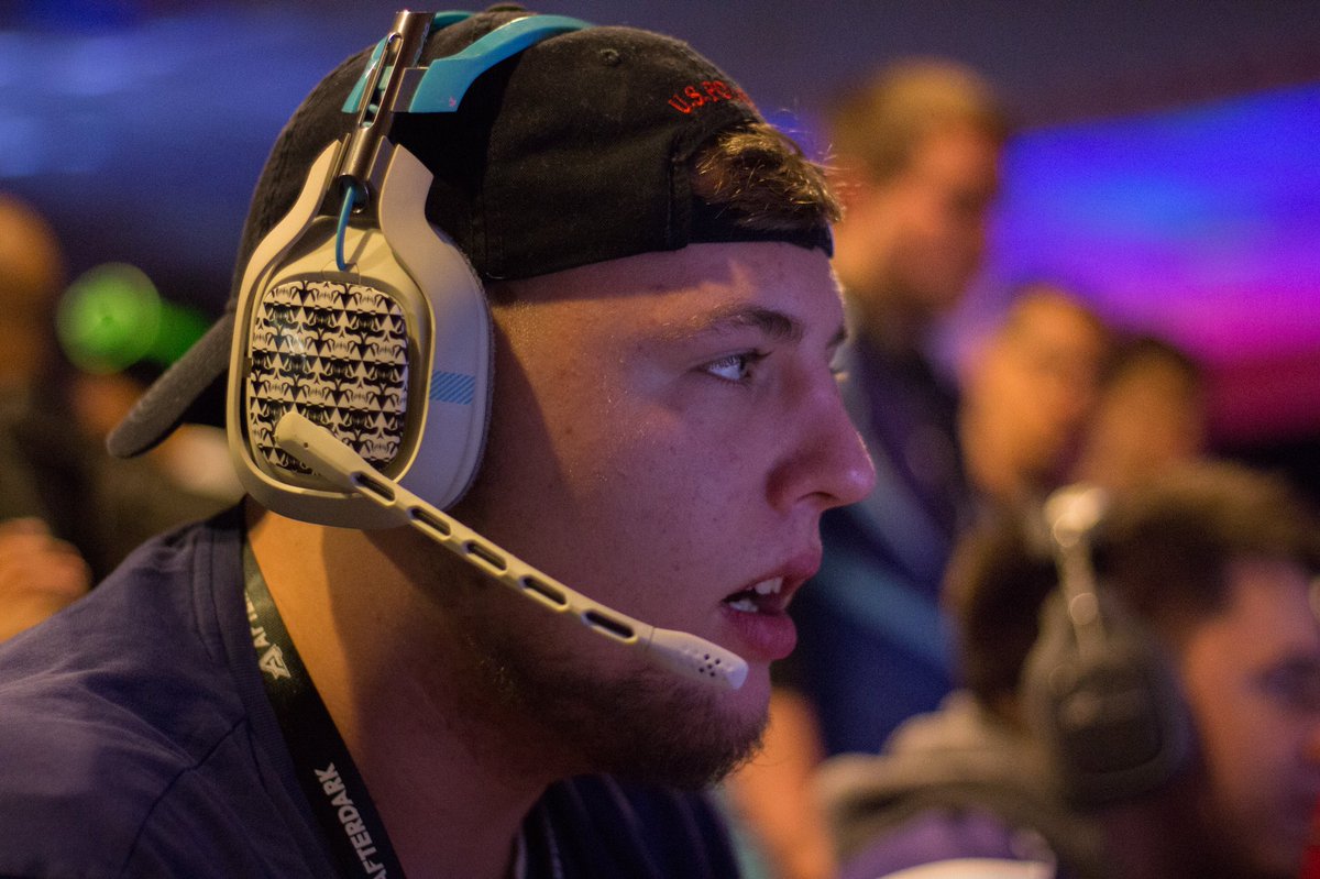 Ratsofat tweet media