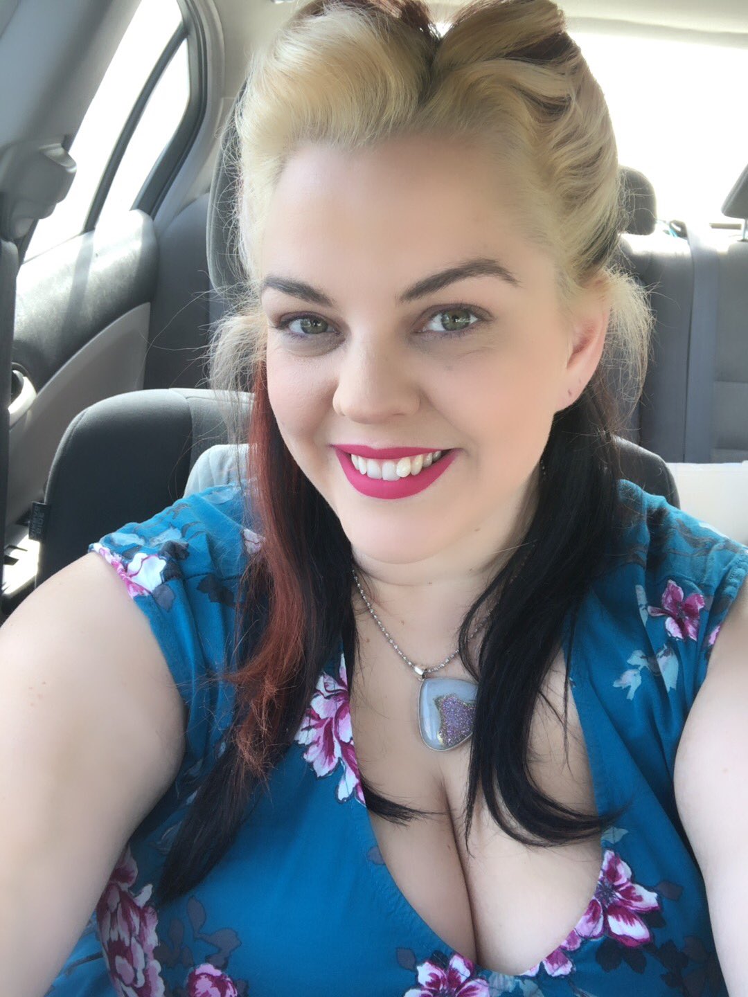 Devilyn Redd on X: Headed to a birthday party today. No, I'm not the  present t.coWRIgtGYzvx  X