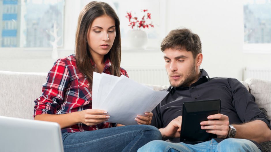 BNNBloomberg's tweet photo. Financial milestones to aim for in your 20s https://t.co/ze4SRdjMT6 https://t.co/q2Y4gkyf7t