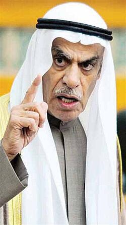 ناشطون في قضايا #البدون : نستغرب التعاطف المفاجئ من العم أحمد السعدون تجاه قضية غير محددي الجنسية وهو الذي تناسىهم ولم يدرجهم ضمن اولولويات «مجلس الأغلبية 2012» عندما رئيساً للمجلس آنداك ولنواب الأغلبية.pic.twitter.com/scR9WQrwgX dlvr.it/QFy2k4