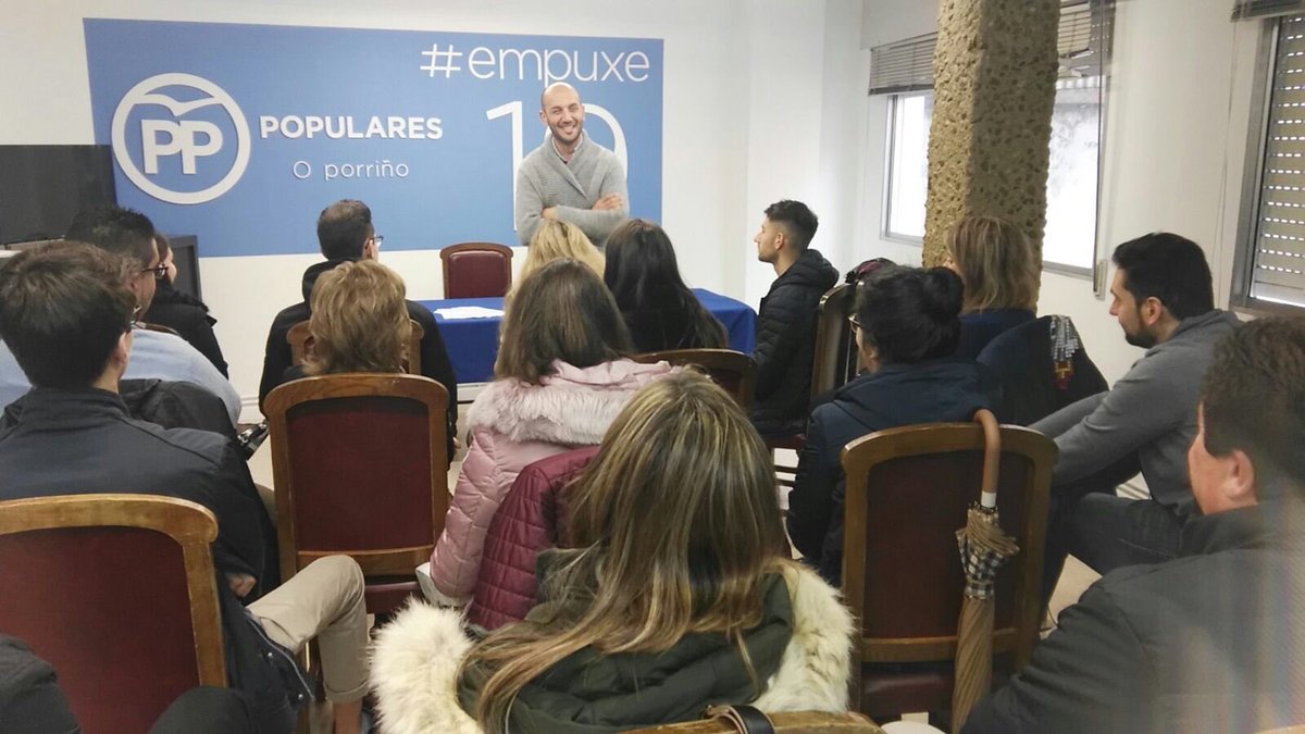 ppdoporrino's tweet photo. Hoxe preparando  o proximo congreso de Novas Xeracións en @ppdoporrino ,con ganas de que @s mais nov@s   nos aporten a sua ilusión e ganas para o noso #empuxe19 e para @ppdoporrino ,@DiegoGagoB ,@pccarollo ,@ARueda68 @pontevedrapp 💪#afiliate #pppontevedra https://t.co/LoveS8FmJu