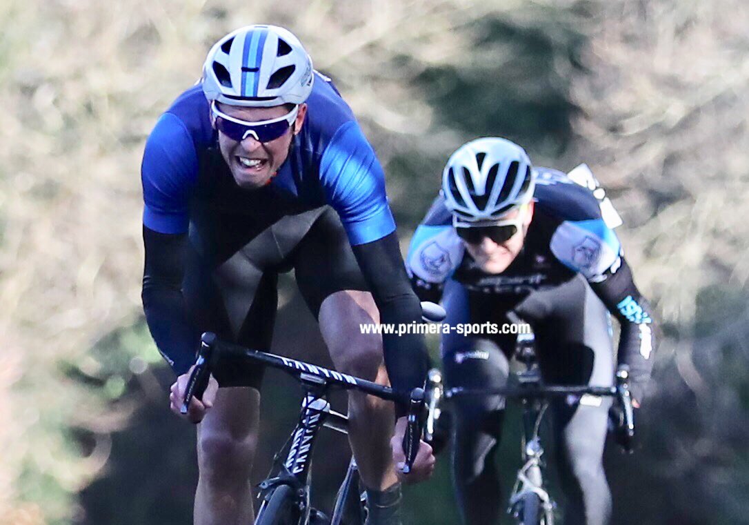 PrimeraSports's tweet image. Sprint to the line at Perfs today. @endura @cyclist @VeloUK @localriders @muc_off @cyclingweekly @roadcc @PedalPotential #perfs