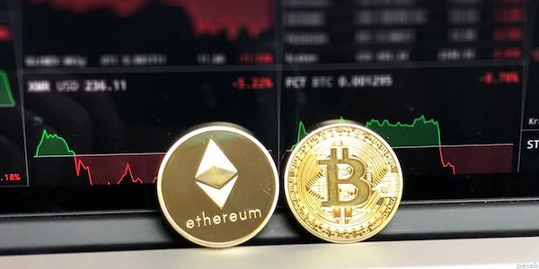 BizArticlesHub's tweet image. Blockchain &amp;amp; #Cryptocurrencies What’s All the Fuss About bit.ly/2EiY7rh #tips #blockchain