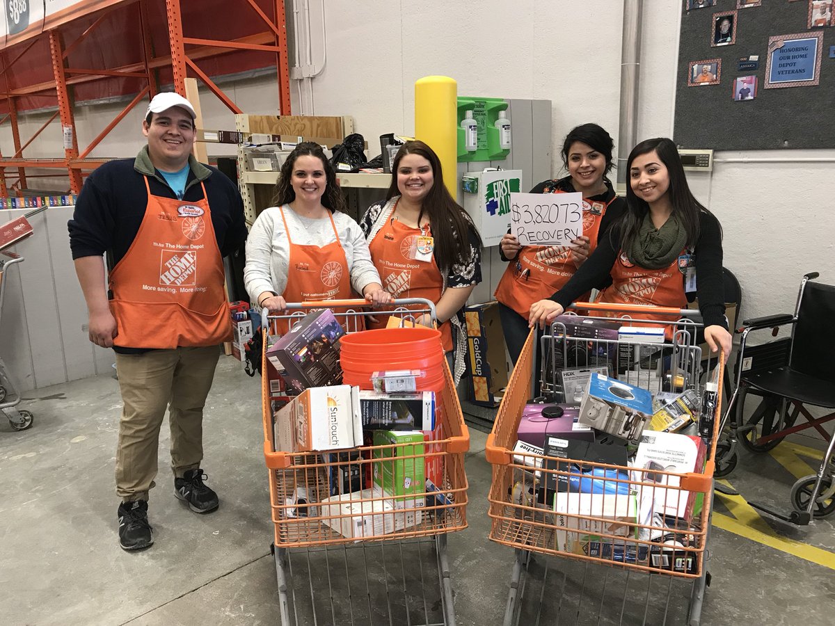ChadBaldauf's tweet photo. #FrontEndRecovery
#Team4915
Great job team-2.5 hours of excellent service and $3,800 recovery https://t.co/7yWhTfuj0B