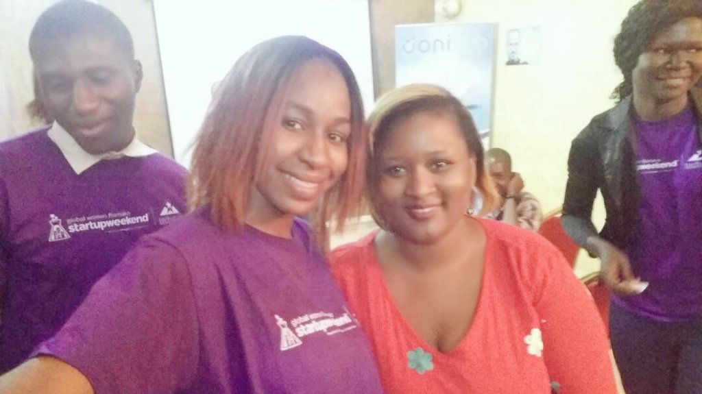 LalaichaM's tweet photo. #GlobalStartupWeekendWomen
J'ai eu l'occasion de revoir la grande soeur @HalatouD de @danayacereales une femme très présente dans le domaine de l'entrepreunariat au #Mali
#Gilpower https://t.co/cq7Fv6mEHU