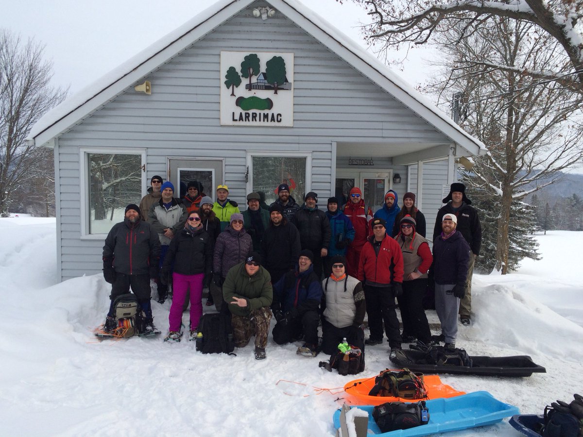 OttawaDGC's tweet photo. Thank you to everyone that came out for the Ottawa Ice Bowl XVII! 
This event, combined with this winter's Ice League rounds, raised over $2,200 for the @OttawaFoodBank!
Thank you @Larrimac Golf Course for hosting us! 
Congratulations to the Champions! https://t.co/IgbIUKTZNH