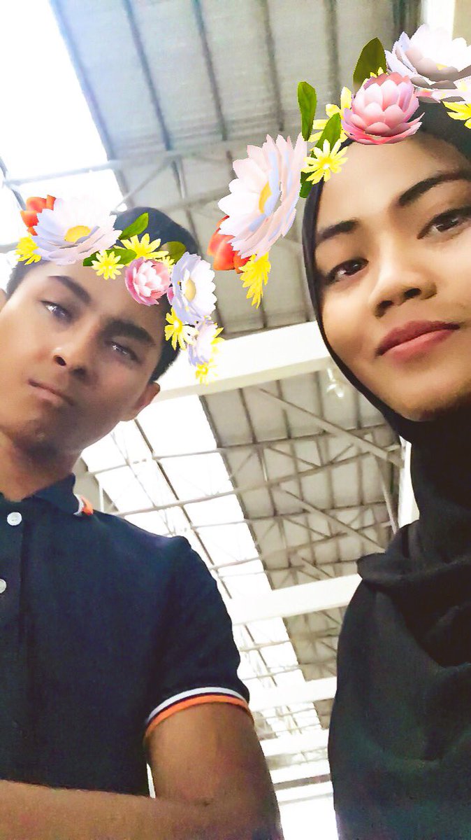 JohnFazly's tweet photo. Good luck babe๐น ! #firstdayintern https://t.co/9WCTYIfQBQ