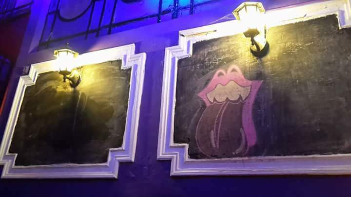 Hoy no abrimos... Mañana si!!!
Ultimo mes de La Casona Del Rock