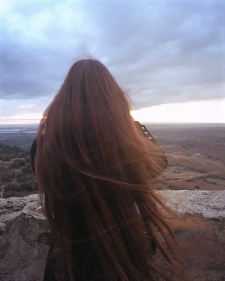 diana_therose's tweet photo. #Monsaraz #CastelodeMonsaraz #Monsarazcastle #Évora #Alentejo #Portugal #Europe #landscape #countryside #horizon #travelphotography #trip #travel #travelgirl #beautifuldestinations #beautifulplaces #Alqueva #barragemdoalqueva #alquevadam #longhair #verylonghair #rapunzel #redhead https://t.co/xC5JbKEPpp