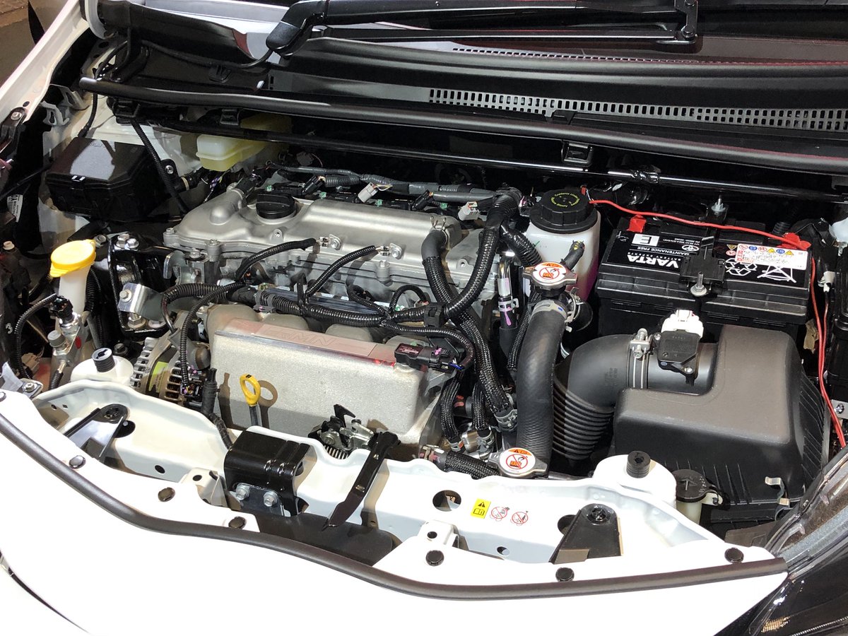 Toyota Gazoo Racing オートメッセ おはようございます 最終日スタートしました 皆さん Grmn ヴィッツの1 8リットルスーパーチャージャー付きのエンジン ご覧になりました めーいっぱい詰まってます 説明員にリクエストしてくだされば開けます