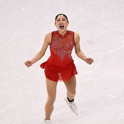 9NEWS's tweet photo. Mirai Nagasu is the first American woman to land triple axel during Olympics figure skating. The 24-year-old completed a flawless routine during the women's free skate at the team competition. Team USA ended up earning a bronze. ⠀
⠀
⠀
#9NEWS #WinterO… https://t.co/DsMHBMN78f https://t.co/AmWzl3R8s7