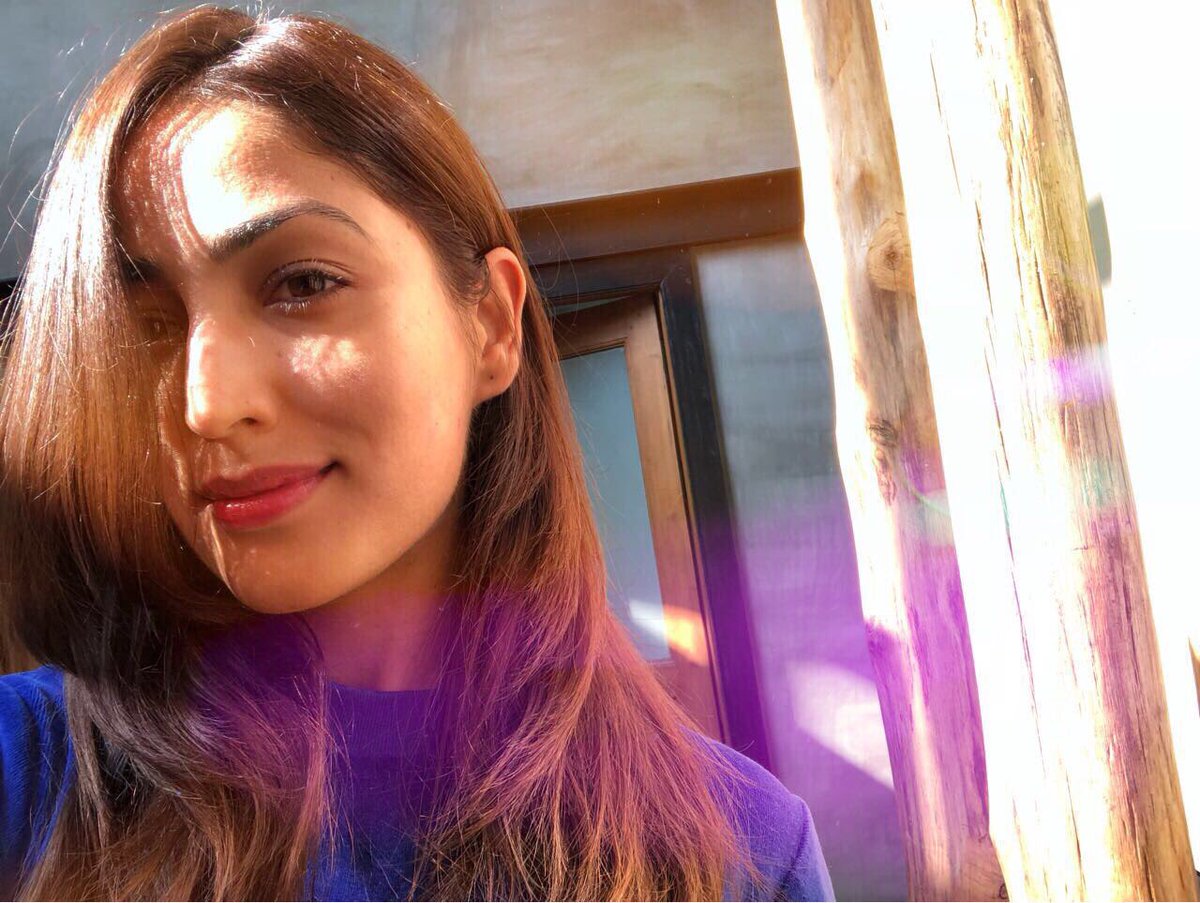 yamigautam's tweet photo. They say if you dream a thing more than once , it’s sure to come true #Sleepingbeauty #fairytales 🧚‍♀ #workation https://t.co/SZjH2YNdvQ