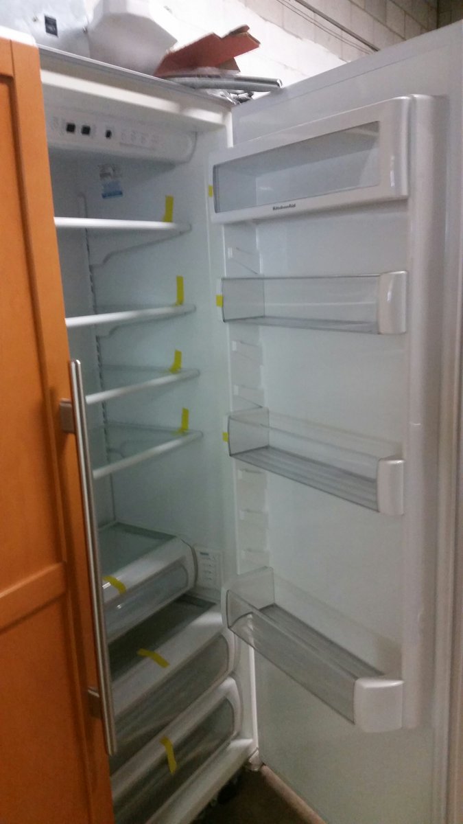 StrongManLiquid's tweet image. 48" KITCHENAID PANEL READY FRIDGE HOME SHOW UNIT $3000 CONTACT MOREEN 416 747 8410 SHOWROOM 5601 STEELES AVE WEST UNIT 3, TORONTO, ON MON-FRI 10AM-7PM