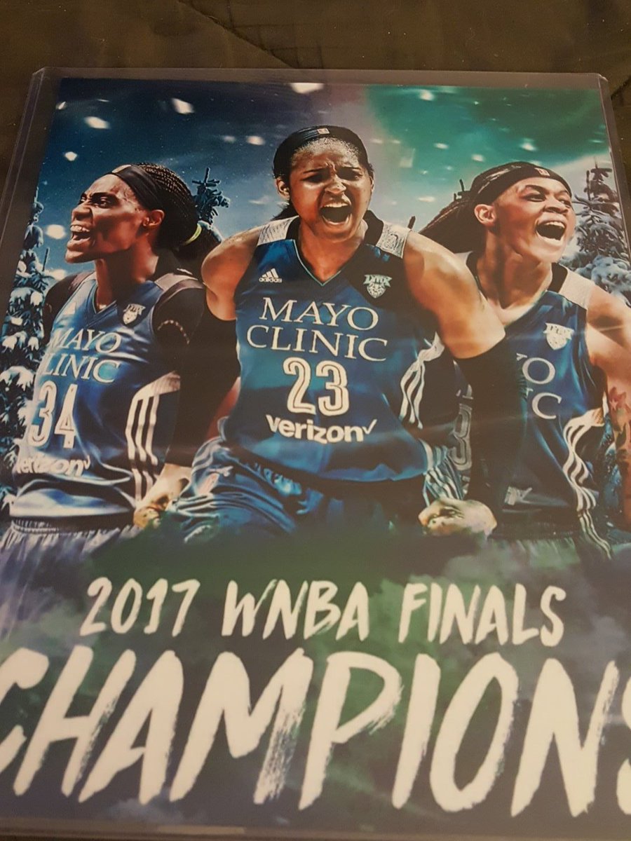 mntwins020733's tweet photo. @SylviaFowles @MooreMaya @seimoneaugustus .. newest piece to my collection.. #Roar4FOUR #LosLynx https://t.co/zSrzCu4ZkU