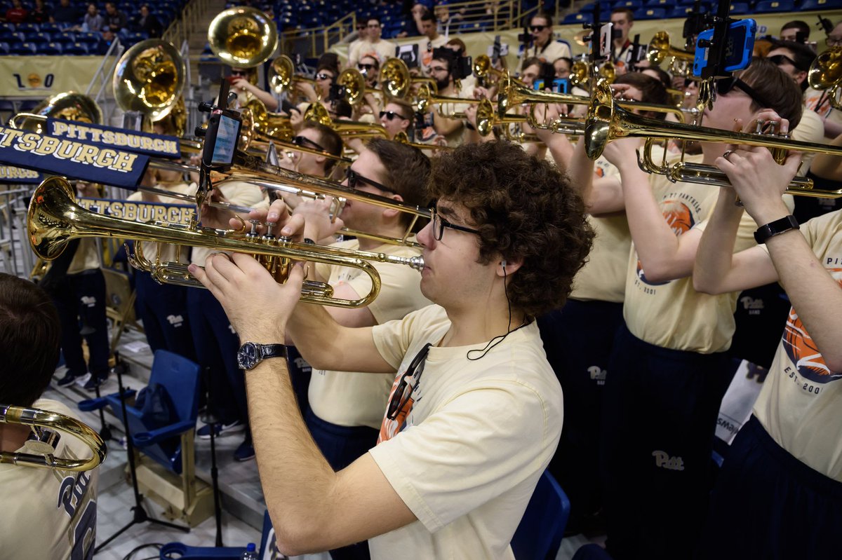 Harry Bloomberg tweet media