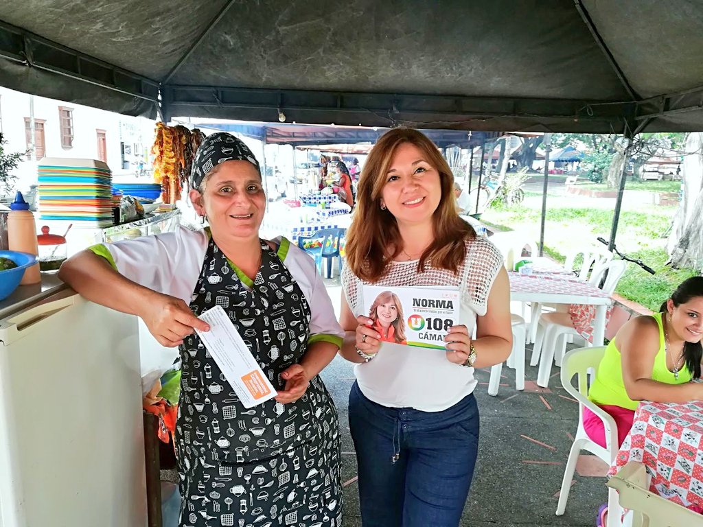 normahurtados's tweet photo. ¡Mi agradecimiento es infinito con cada uno de ustedes! Muchas gracias por su activa participación y por construir con nosotros este proyecto de desarrollo y crecimiento para nuestro Dpto del Valle. Estoy segura que este 11 de marzo marcando la U108 alcanzaremos nuestra meta. https://t.co/cj6sOA2l6n