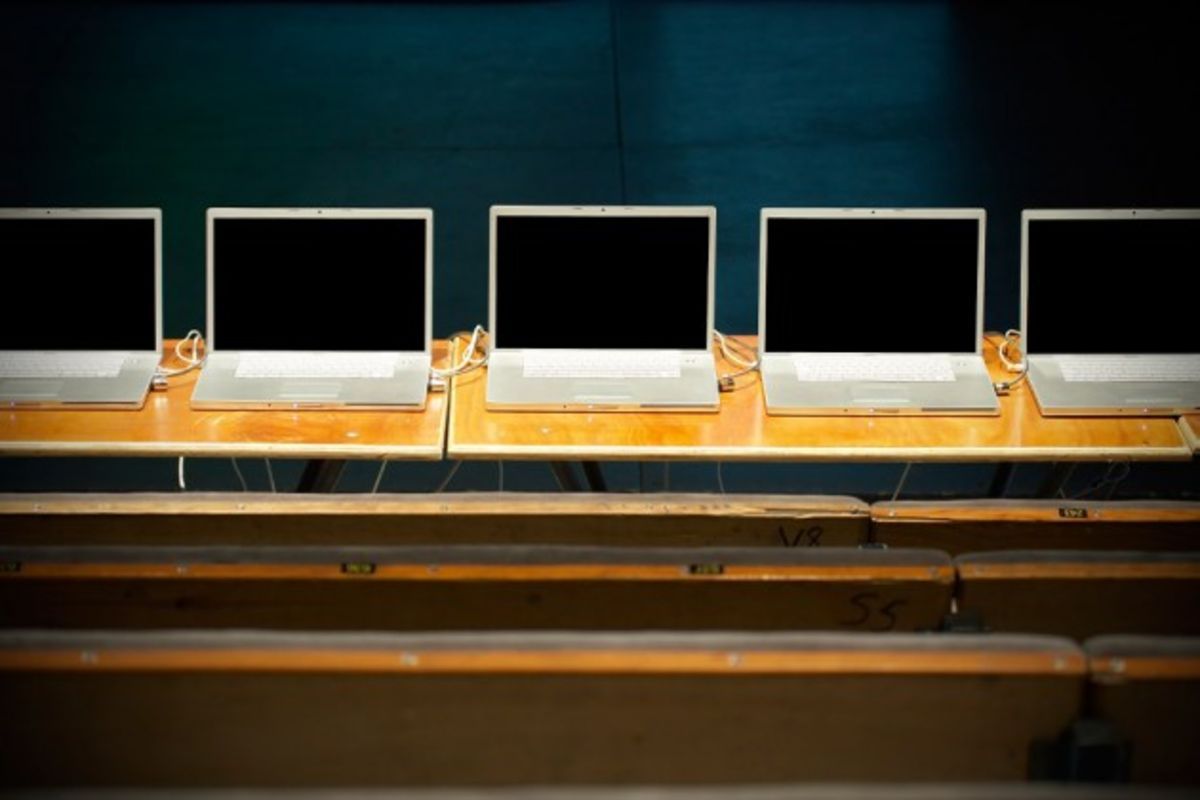 SmartTrackEdu's tweet image. How Colleges Bend the Rules to Keep Their State Funding buff.ly/2CVy1tM