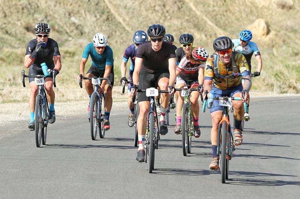 GUEnergyLabs's tweet photo. Bakersfield and bikes aren’t usually used in the same sentence, but the #rockcobbler #gravel race is quickly changing that perception. Thanks Sam Ames and crew for a great day on the bike! This is a MUST DO event. https://t.co/0DwKtzHG09