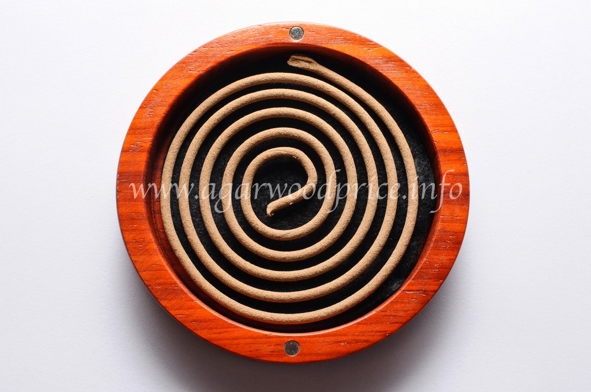 agarwoodprice's tweet photo. A lot of Coils burner & made from best wood #Coilsburner #oudbox #oudhwood #nicedesign #perfume #incense #uae #dubai #saudi #saudiarabia #makkah #kuwait #kuwaitcity #oman #bahrain #arab #dubaifashion #london #us #uk #arabianoud #dubaimall #emirates Contact Whatsapp+84899470846 https://t.co/ueMET0Kqdb