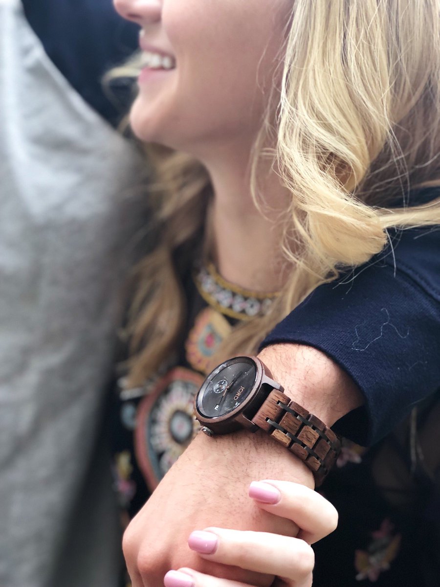 tori_rost's tweet photo. I’ve partnered with @jordwatches this Valentine’s Day to gift a unique timepiece. I also get to offer YOU a chance to win a $100 off your first @jordwatches purchase. Head to this link to enter: https://t.co/E4mKsl0Qsq #jordwatches #jordwatch https://t.co/JgkqMq4iir