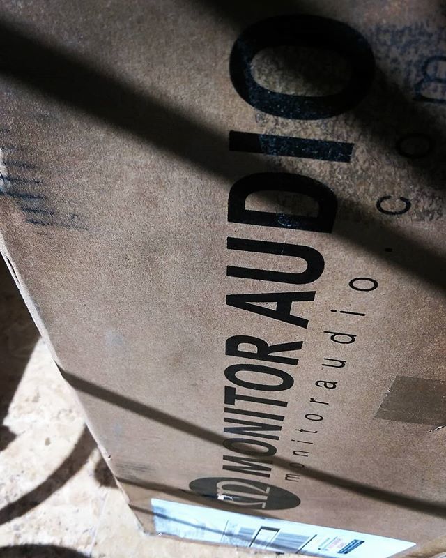 PerpetualWins's tweet image. This home theater will finally be complete soon #monitoraudio #inwall #dolby #atmos #hometheater #speakers #surroundsound ift.tt/2Ey7k27