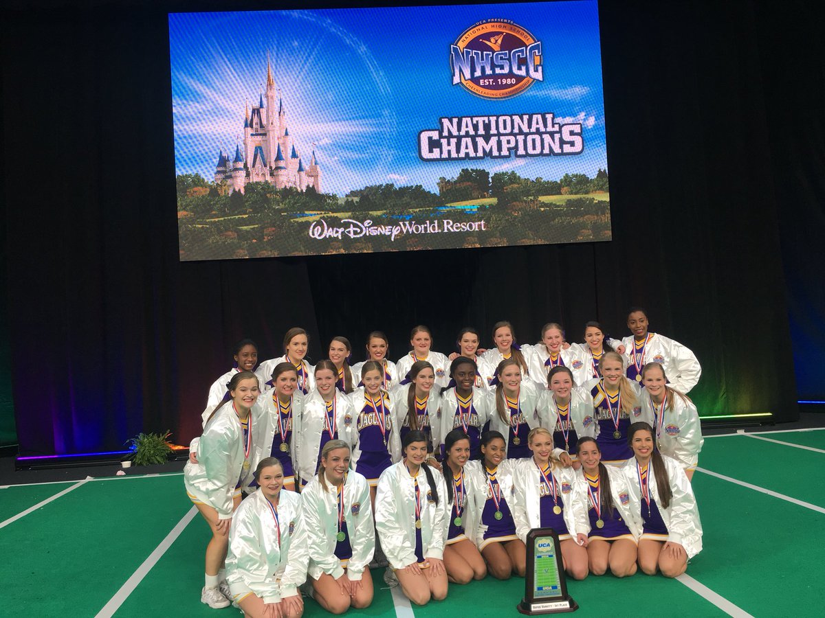 UCAupdates's tweet photo. Congratulations to your Super Varsity Game Day National Champion, DeSoto Central High School! #UCAnationals https://t.co/ojEDfhhvq7