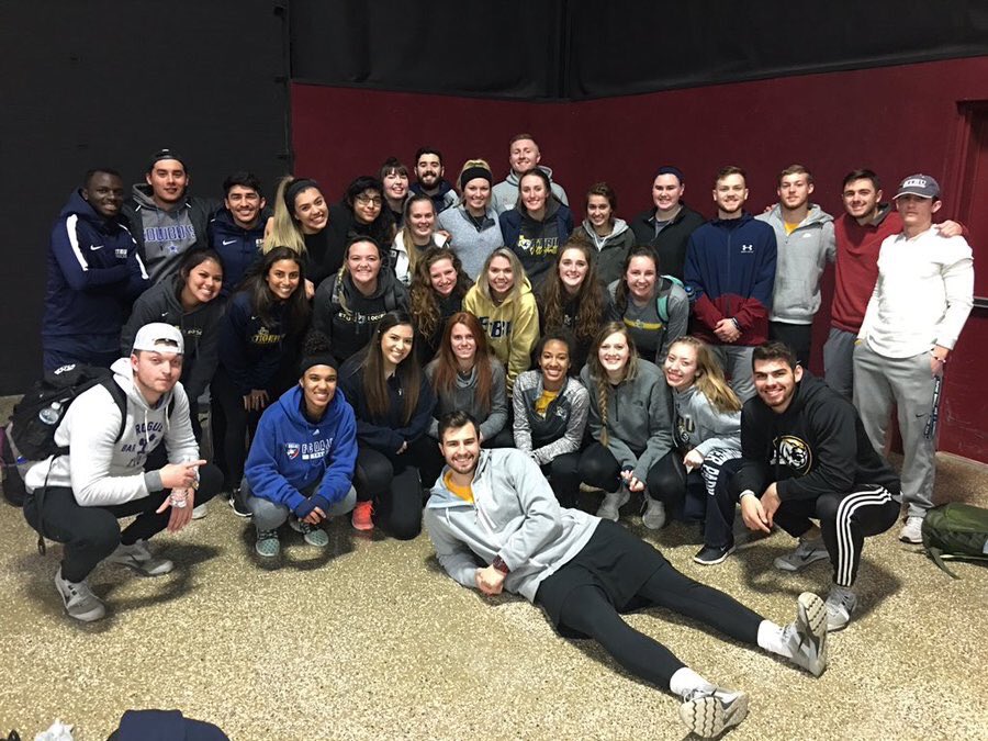 makenziebass22's tweet photo. Praising God for the all the work He did this weekend and for such an incredible time at FCA College Advance!! #CAone18 https://t.co/7KlrX9ZIdr