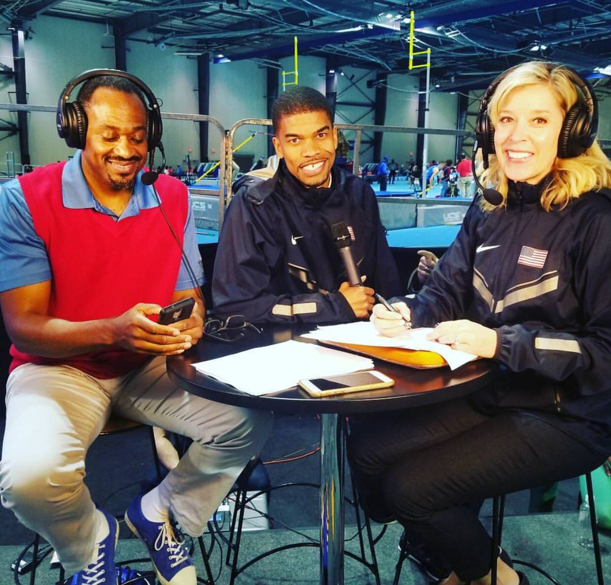 sbark1984's tweet photo. #USATFALUMNI getting involved at the Dunamis Indoor track meet. USATF ALUMNI was honored at the track meet. @usatf #TEAMUSATF https://t.co/23L3Nf0YC1