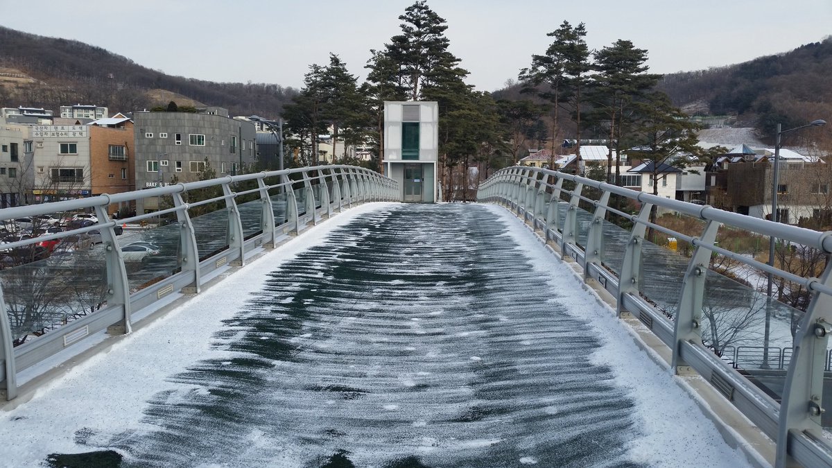 박재석 tweet media
