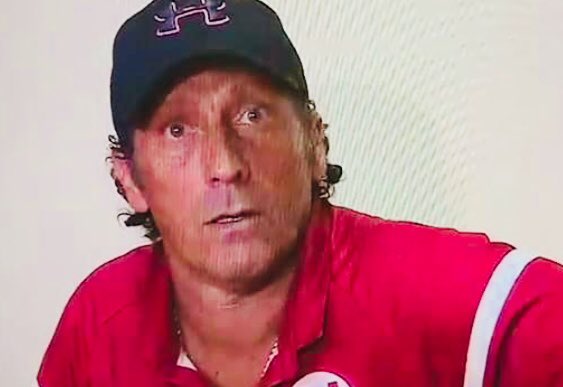eldesmarqueperu's tweet photo. Los genios o mala leche del fútbol empezaron con las críticas. Dejen trabajar que prestigio y profesionalismo le sobra. @TroglioPedro es “U" https://t.co/hgqaRGkowk