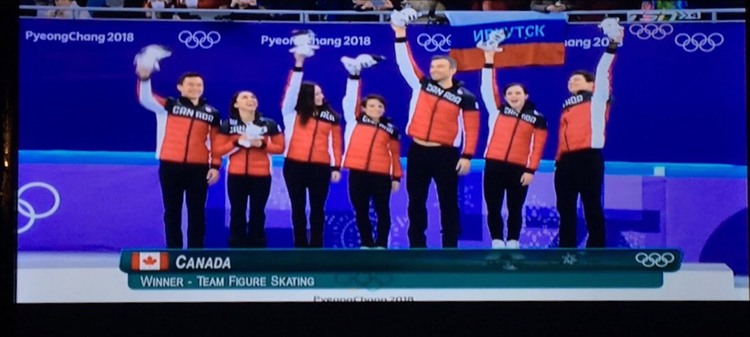 FtWilliamFSC's tweet photo. Congratulations @TeamCanada #FigureSkating gold medal team champions in #PyeongChang2018 ⛸🥇🇨🇦❤️👏🏻 https://t.co/qcLpSNsklQ