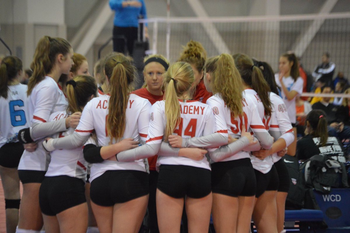 WIVBAcademy's tweet image. 16 Red finished 5-1 this weekend at GLPL!  #movinup #sentit
