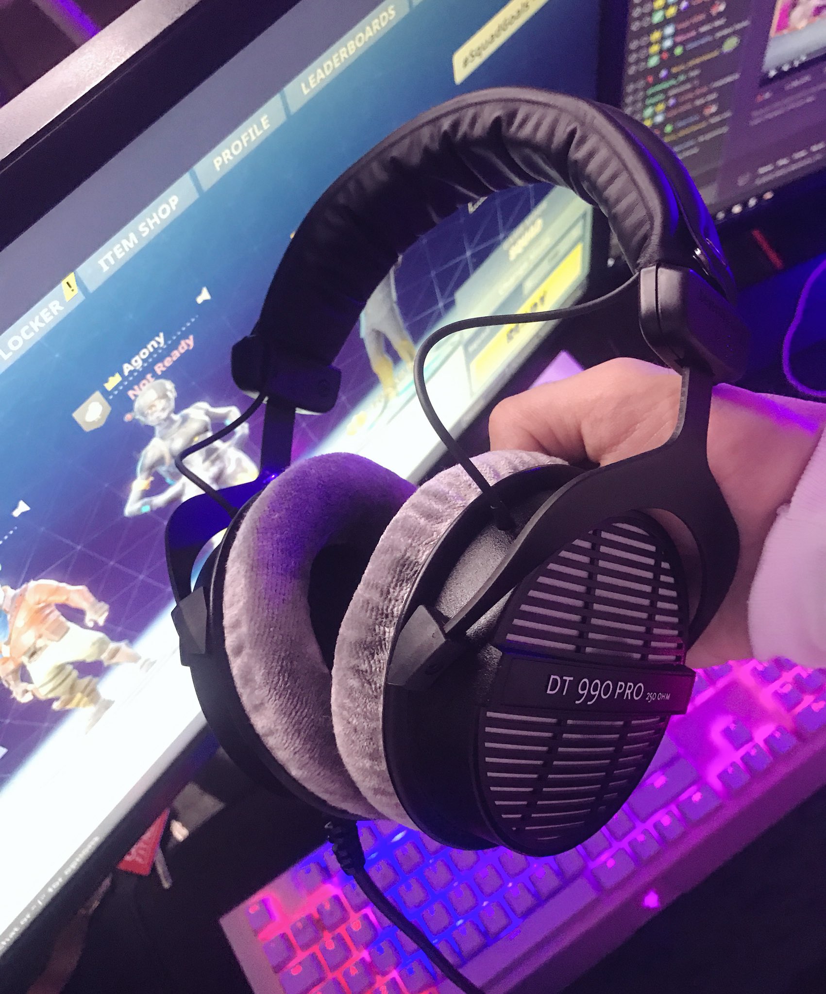 Faze Agony Fortnite Twitter Fortnite Free Skin Fortnite Free Skin