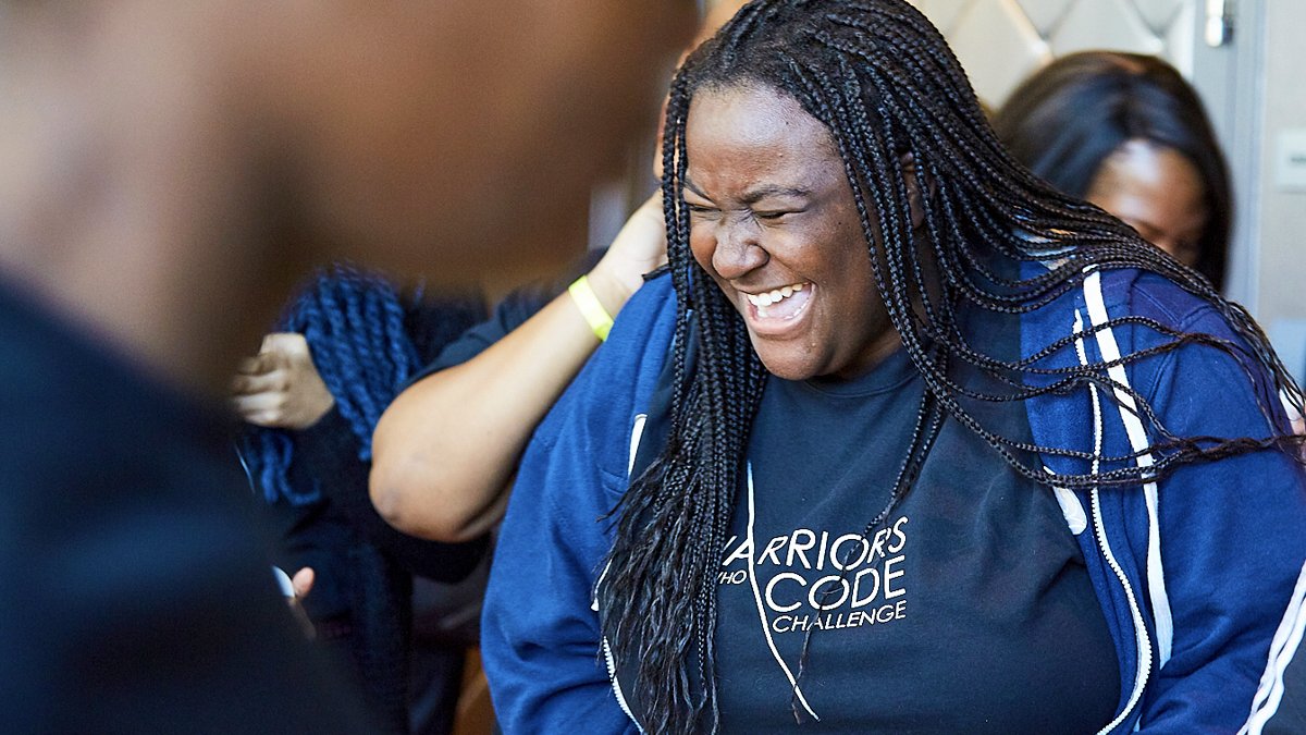 HP's tweet image. Who else is a warrior? Future tech leader Cadence is! @WrinkleInTime #WarriorsWhoCode Challenge participant, “There’s a great sense of community at this event. It’s a great feeling knowing that you’re part of a community &amp;amp; they will lift you up &amp;amp; empower you.” #wrinkleintime