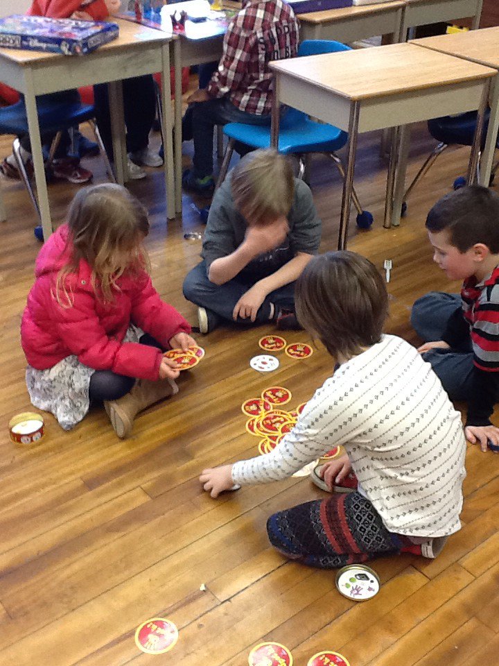 mrsdnesbitt's tweet photo. Having fun playing games@PortWellerPS https://t.co/E80o5o19wH