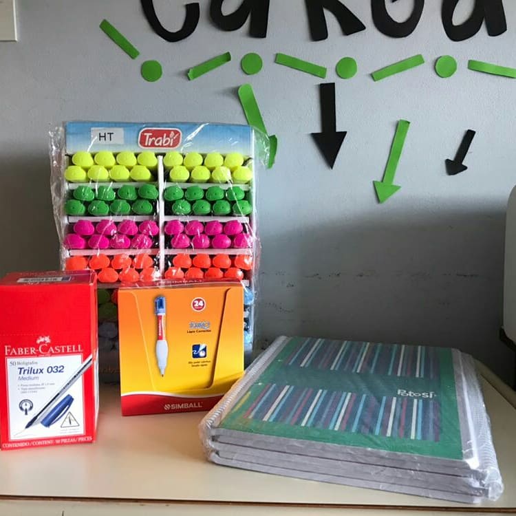 CesdaUnicen's tweet photo. Este año tenemos para vos:
- Kits universitarios (cuadernillo, lapicera, corrector y resaltador): 50
Por separado
- Cuadernillo: $45
- Lapicera: $6
- Corrector: $12
- Resaltador: $15 / 3x40
Aprovechalos, ya están a la venta en el CEsDA! https://t.co/iDKSalxnIi
