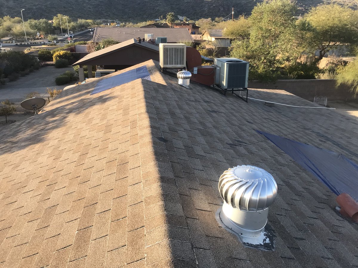 CoatingNextgen's tweet image. Early morning adjustment, (emergency  repairs) needs full replacement due to extensive wind damage.