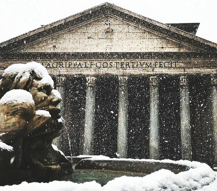 HoopsReturns's tweet image. Roma nevada enamora aún más.