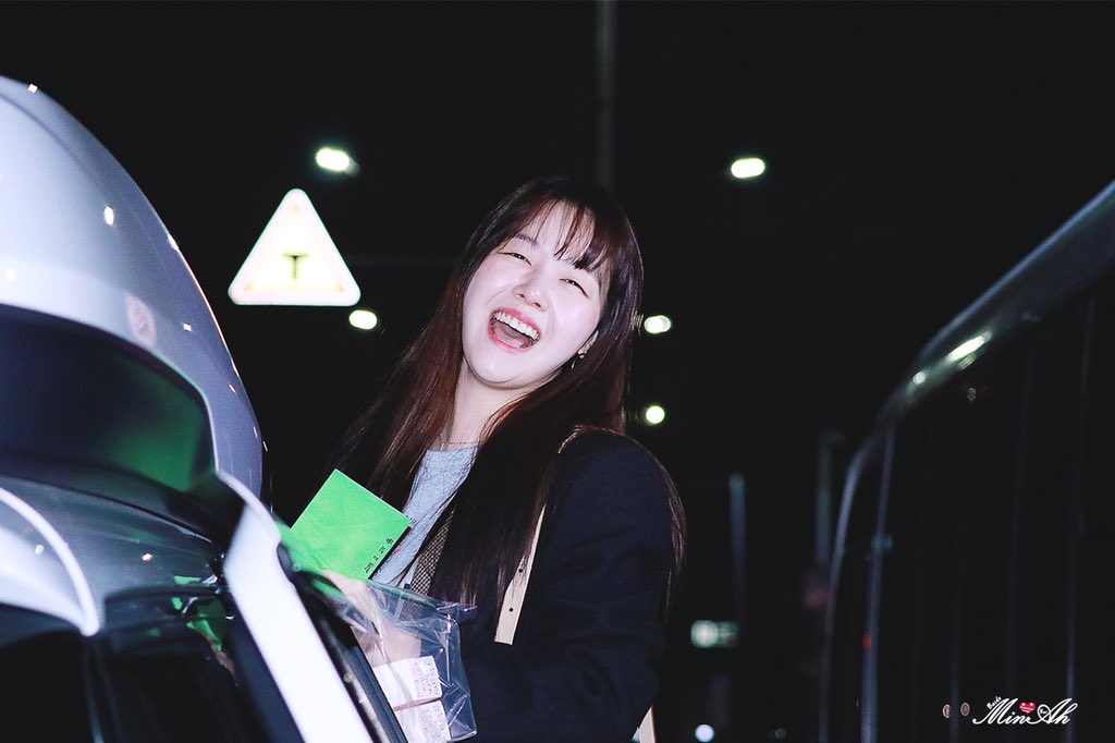 ChinaMinahBar's tweet photo. 180225 키스더라디오 퇴근 
#걸스데이 #민아 #minah 

@Girls_Day_Minah https://t.co/ohKSq9GkSV