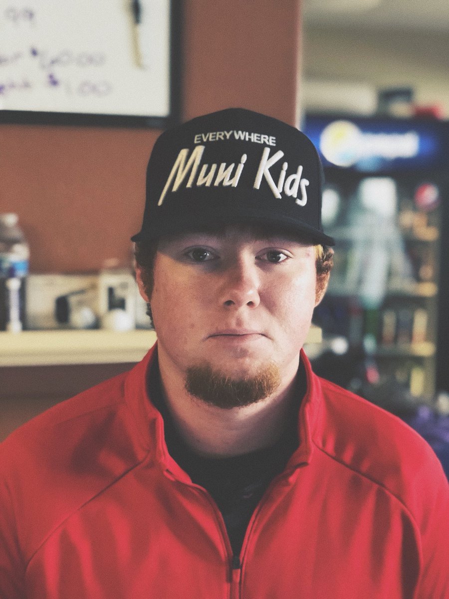 munikidsgolf's tweet photo. Homie. Golf Club Guru. Assistant Amateur. Muni Kid.
#munikidseverywhere https://t.co/tXQ9eh6b4O