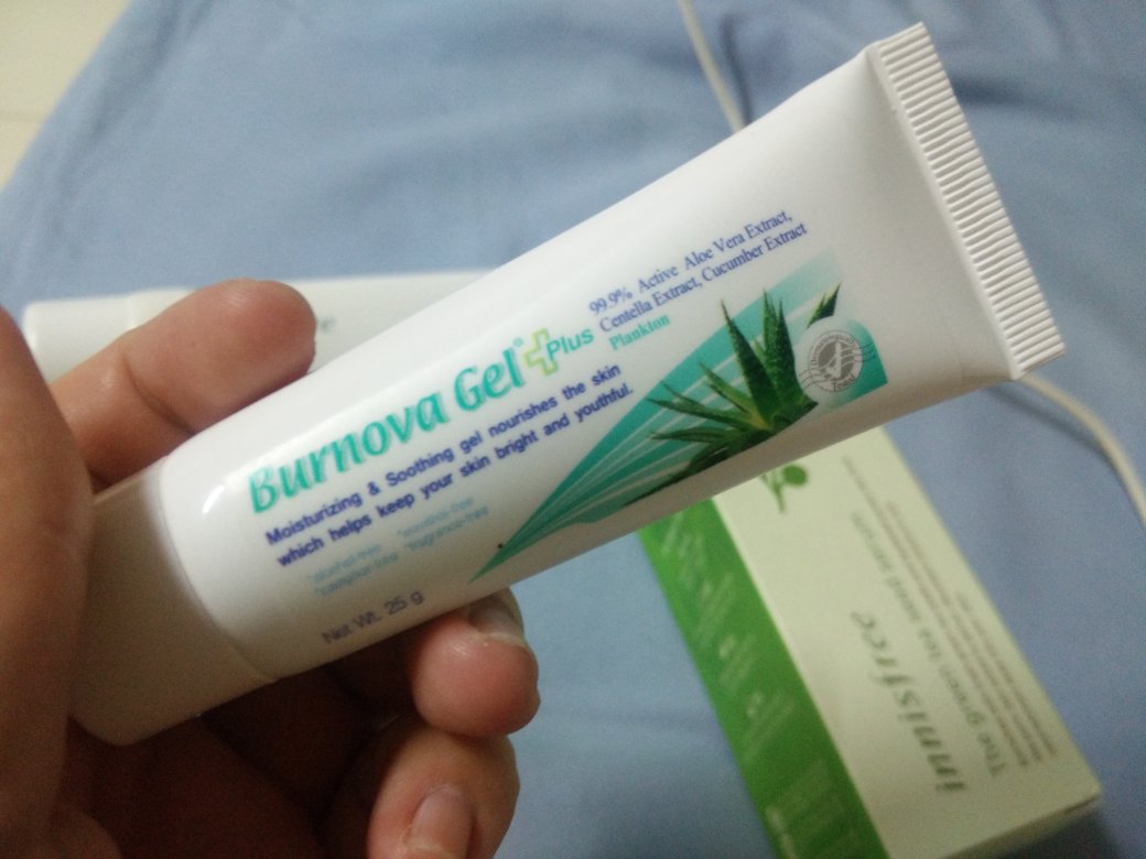 magicbelle__'s tweet image. อีดอกกกก กลัวแล้วข่า เชื่อแล้วว่าดีจริงไม่ติงนัง คือซื้อมาทาแค่แบบ ทาก่อนลงตัวอื่นไม่คิดว่าจะดี นี่รู้สึกว่าหน้าดีขึ้น ฮือ รอหลอดใหญ่เด้อออ ผลิตเร็วเร๊ว #ไว้รีวิวห้ามขายของโว้ยย