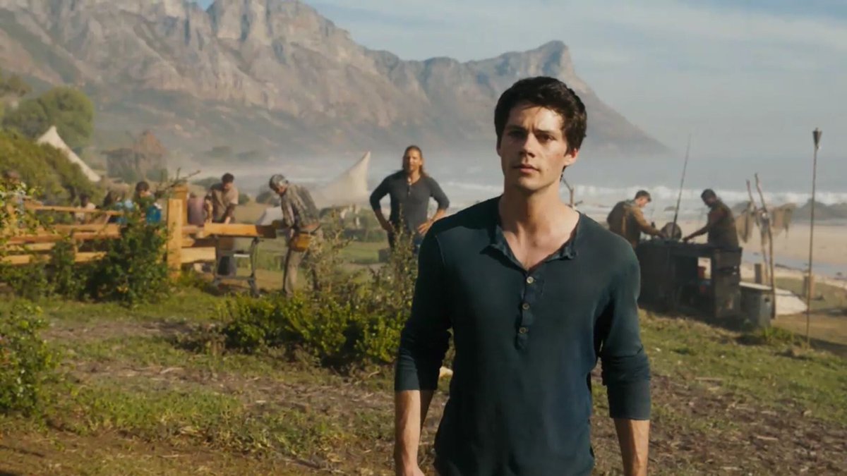 baekrigon's tweet photo. THE THOMINHO HUG IN THE DEATH CURE https://t.co/ld53ggPZzd