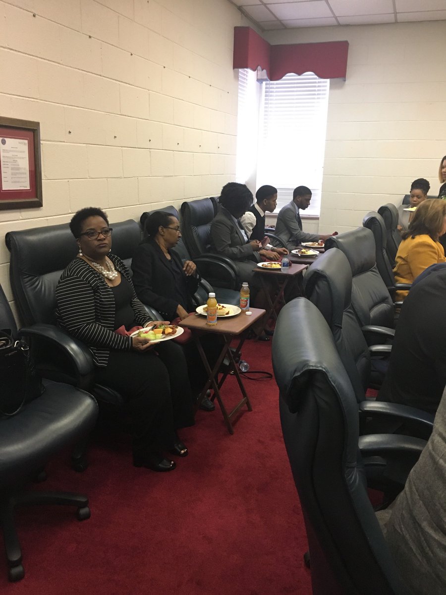 INROADS's tweet photo. The President’s Brunch is underway at Career Pathways! #INROADS #Talladega https://t.co/JKn9d2yqmN