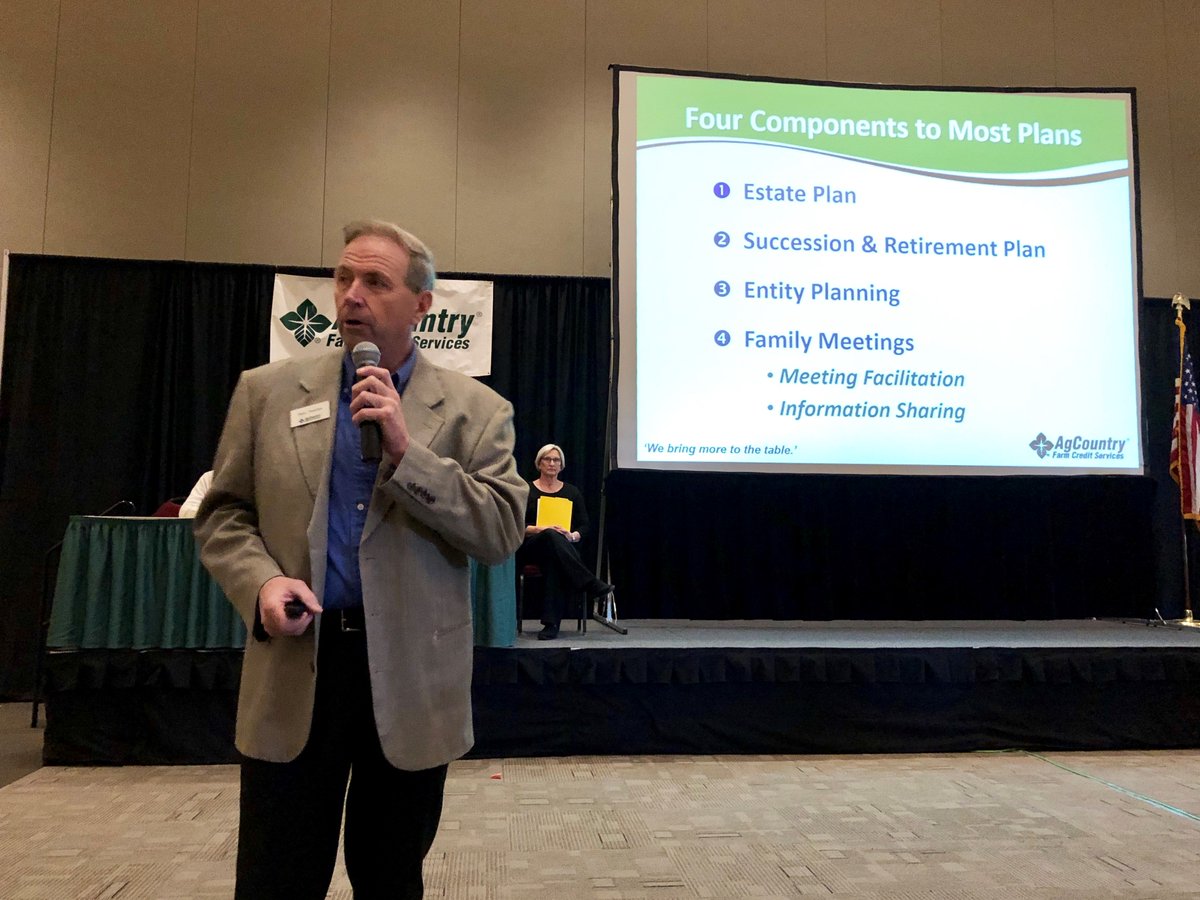 rrfn's tweet photo. This week's #FarmNetNews has coverage of @IntCropExpo, special @NationalFFA Week updates and more. Stay tuned throughout the week as RRFN brings you reports from @ComClassic in Anaheim, California. https://t.co/si6B4vMcIo https://t.co/zNntqPXTl6